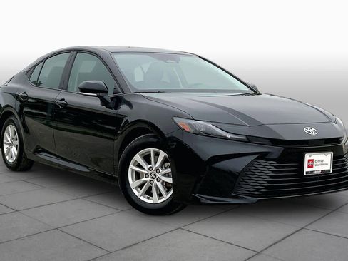 Certified 2026 Toyota Camry LE FWD image 3
