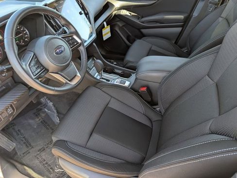 Used 2023 Subaru Ascent Premium w/ Convenience Package image 13