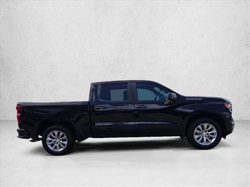 Used 2022 Chevrolet Silverado 1500 Custom RWD image 4