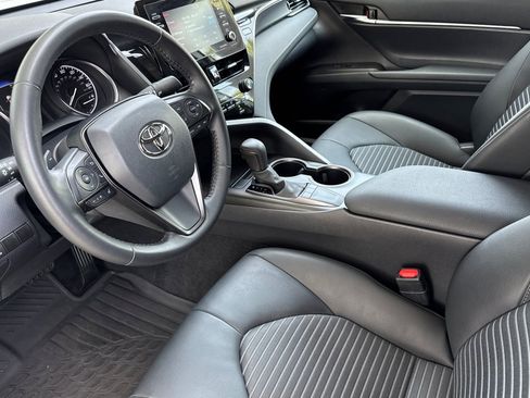 Used 2024 Toyota Camry SE w/ Convenience Package FWD image 9