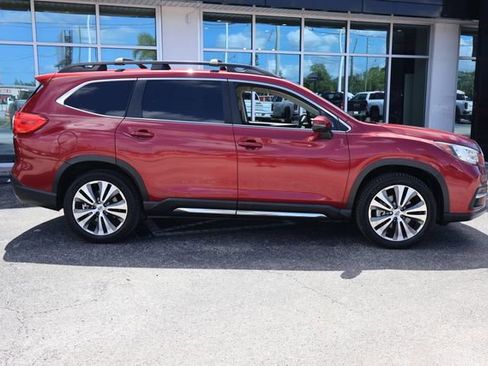 Used 2019 Subaru Ascent Limited w/ Popular Package #3 AWD/4WD image 10