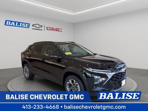 New 2026 Chevrolet Trax LT w/ Driver Confidence Package image 1