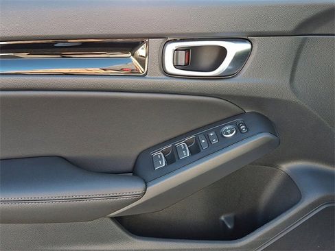 Certified 2023 Honda Civic EX-L image 11