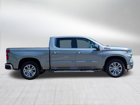 Used 2025 Chevrolet Silverado 1500 LTZ w/ LTZ Premium Package AWD/4WD image 8