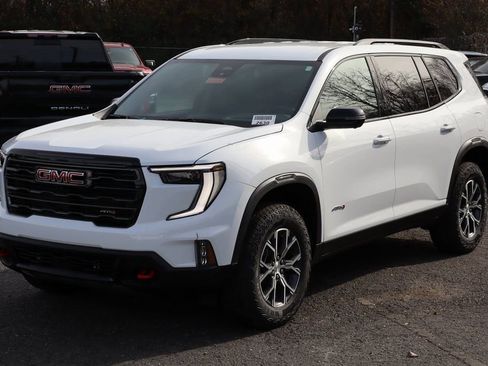 New 2026 GMC Acadia AT4 w/ Luxury Package AWD/4WD image 2