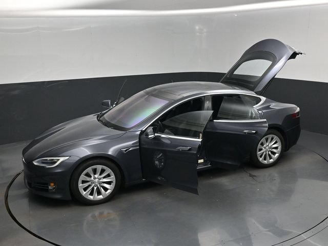 Used 2019 Tesla Model S 100D AWD/4WD image 20