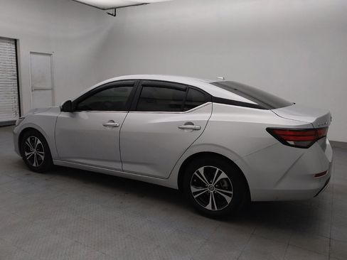 Used 2022 Nissan Sentra SV FWD image 3