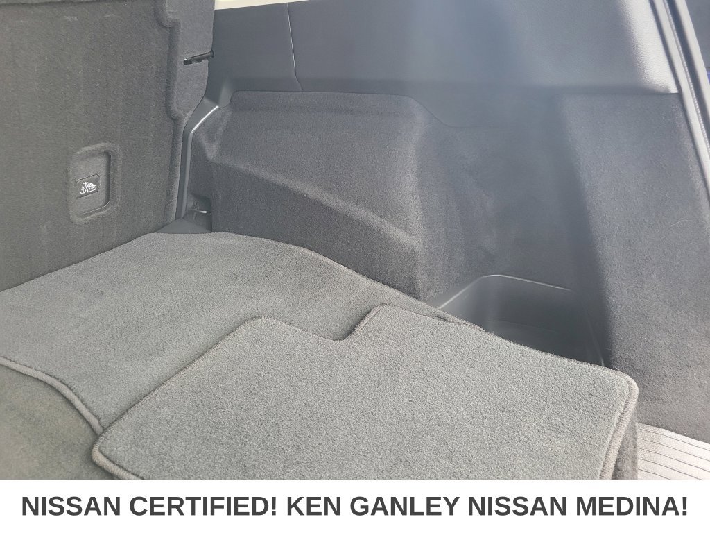 Certified 2023 Nissan Rogue SV AWD/4WD image 44