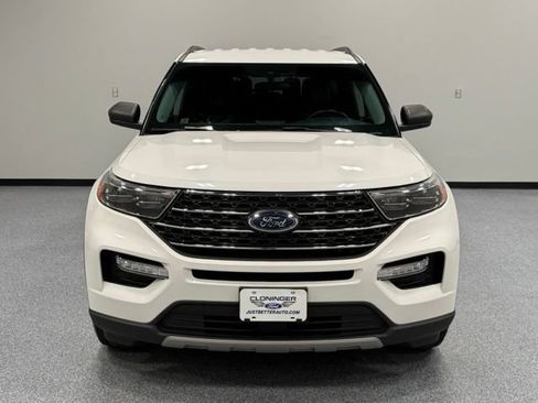 Certified 2023 Ford Explorer XLT w/ Equipment Group 202A RWD image 4