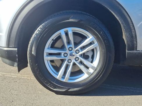 Certified 2023 Ford Explorer XLT image 29