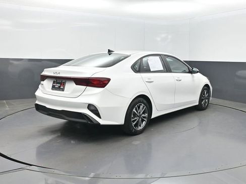 Used 2023 Kia Forte LXS w/ LXS Technology Package FWD image 29