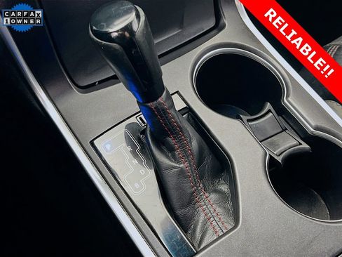 Used 2017 Toyota Camry SE image 16