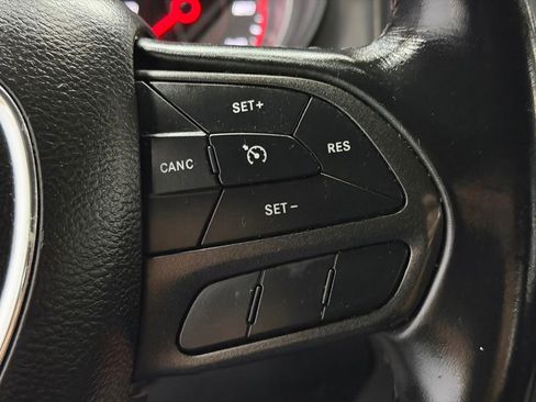 Used 2022 Dodge Charger SXT RWD image 27