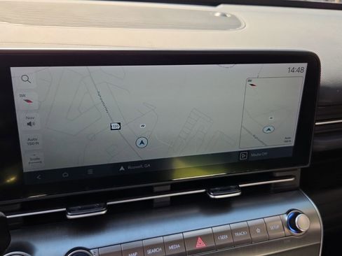 Used 2024 Hyundai Kona SEL w/ Convenience Package FWD image 22