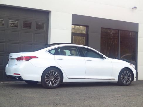 Used 2015 Hyundai Genesis 3.8 w/ Option Group 04 image 4