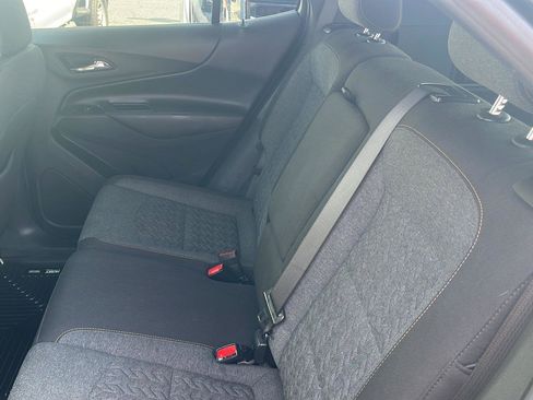 Used 2022 Chevrolet Equinox LT image 8