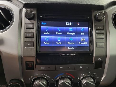 Used 2019 Toyota Tundra SR5 w/ SR5 Upgrade Package AWD/4WD image 21