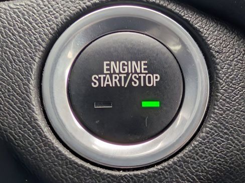 Used 2024 Chevrolet Equinox LT image 25