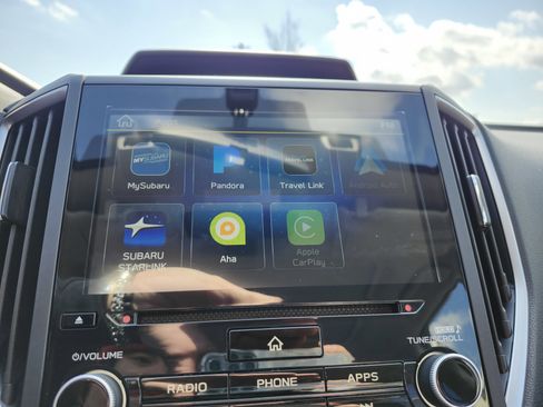 Used 2023 Subaru Crosstrek 2.5i Limited w/ Moonroof Package image 7