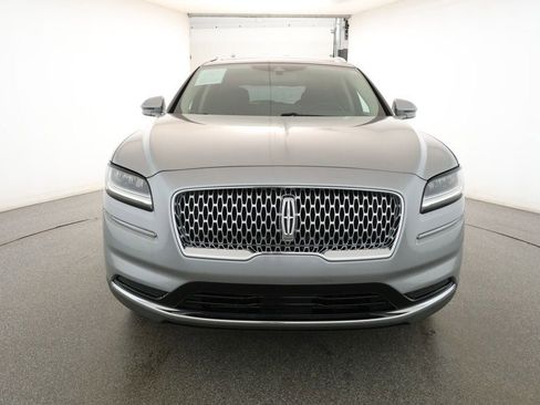 Used 2021 Lincoln Nautilus Reserve image 2