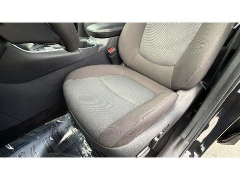 Certified 2025 Toyota RAV4 XLE AWD/4WD image 19
