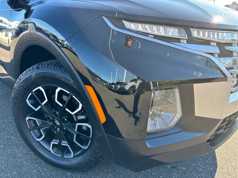 Used 2023 Hyundai Santa Cruz SEL Premium image 24