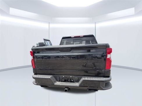 Used 2025 Chevrolet Silverado 1500 RST AWD/4WD image 10