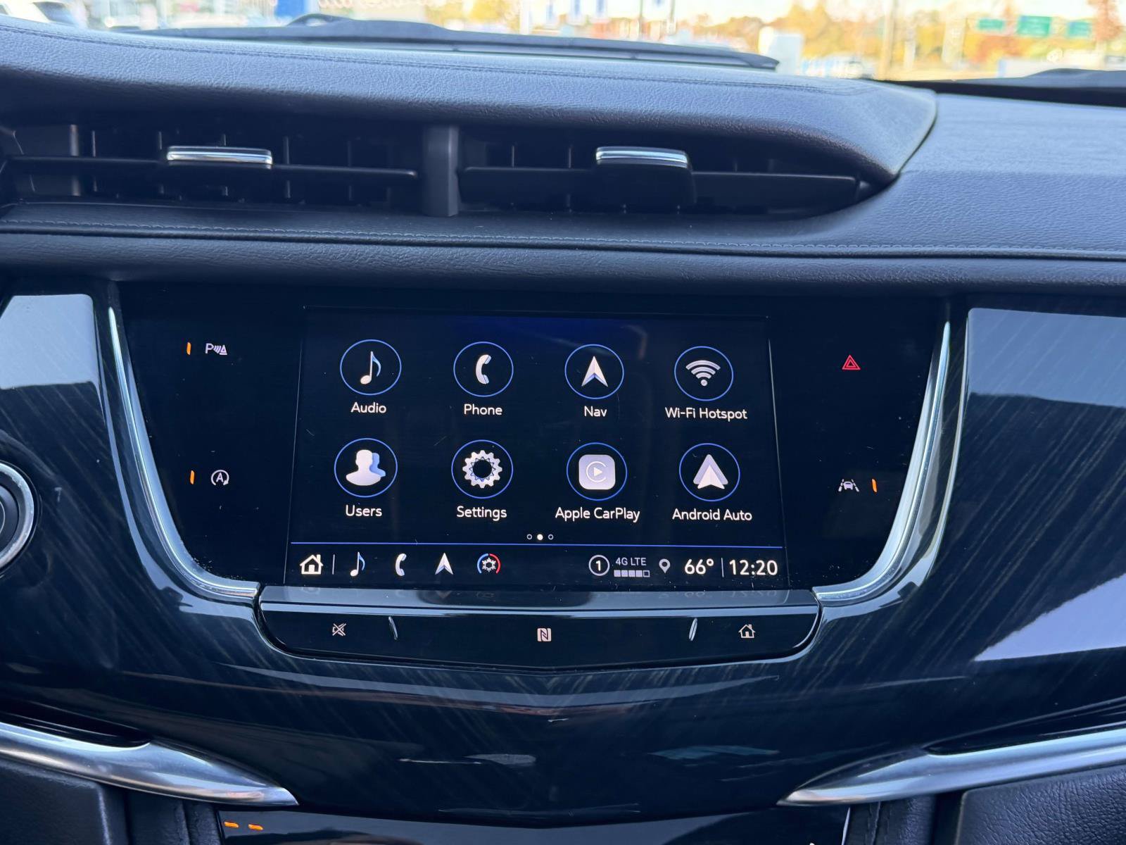 Used 2021 Cadillac XT6 Premium Luxury FWD image 27