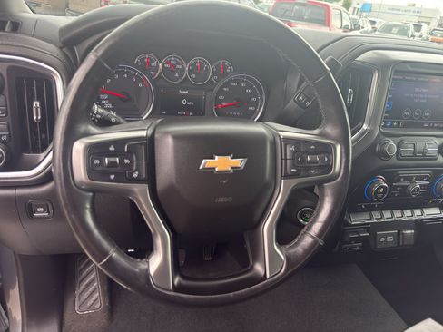 Certified 2019 Chevrolet Silverado 1500 LT w/ All-Star Edition AWD/4WD image 17