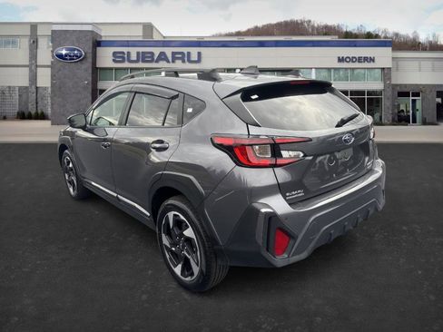 Used 2025 Subaru Crosstrek 2.5i Limited w/ Crosstrek Mirror Package image 7