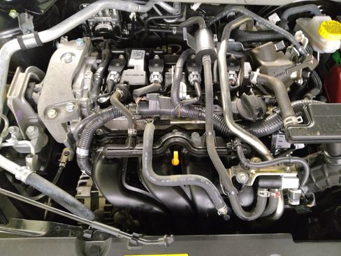 Used 2024 Nissan Sentra S FWD image 30