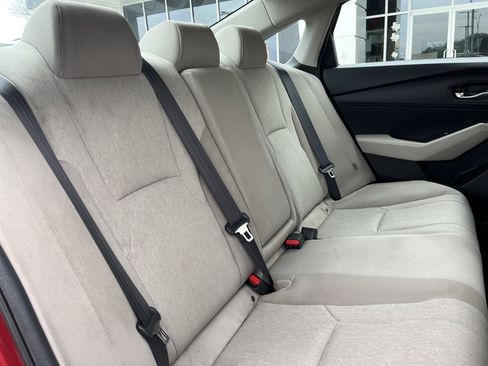 Used 2025 Honda Accord SE image 17