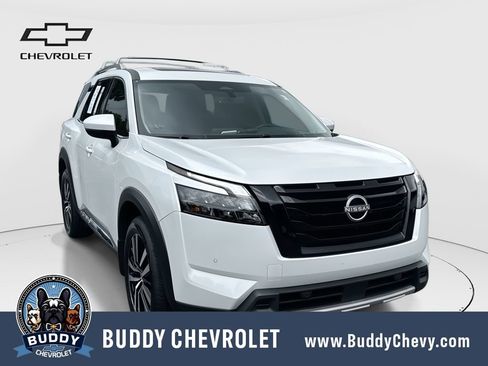 Used 2025 Nissan Pathfinder Platinum AWD/4WD image 1