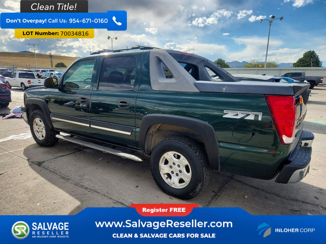 Used 2004 Chevrolet Avalanche Z71 w/ Sun And Sound Package AWD/4WD image 3