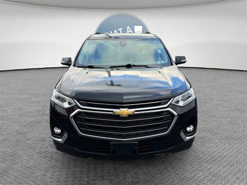 Used 2021 Chevrolet Traverse LT w/ LPO, Cargo Package image 9