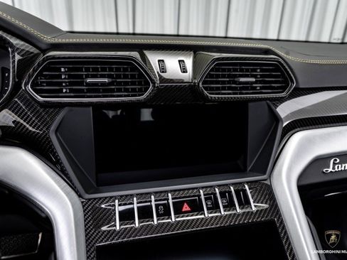 Used 2019 Lamborghini Urus image 25