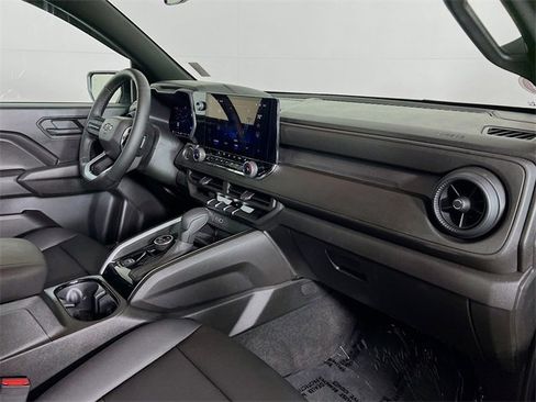 Used 2026 Chevrolet Colorado Trail Boss image 36