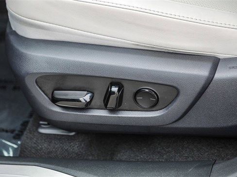 Used 2024 Lexus RX 350 Premium image 19