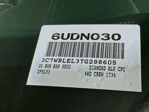 New 2026 RAM 4500 4x4 Crew Cab DRW image 17