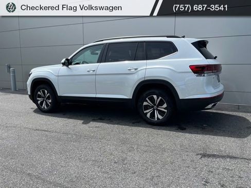 New 2026 Volkswagen Atlas SE image 15