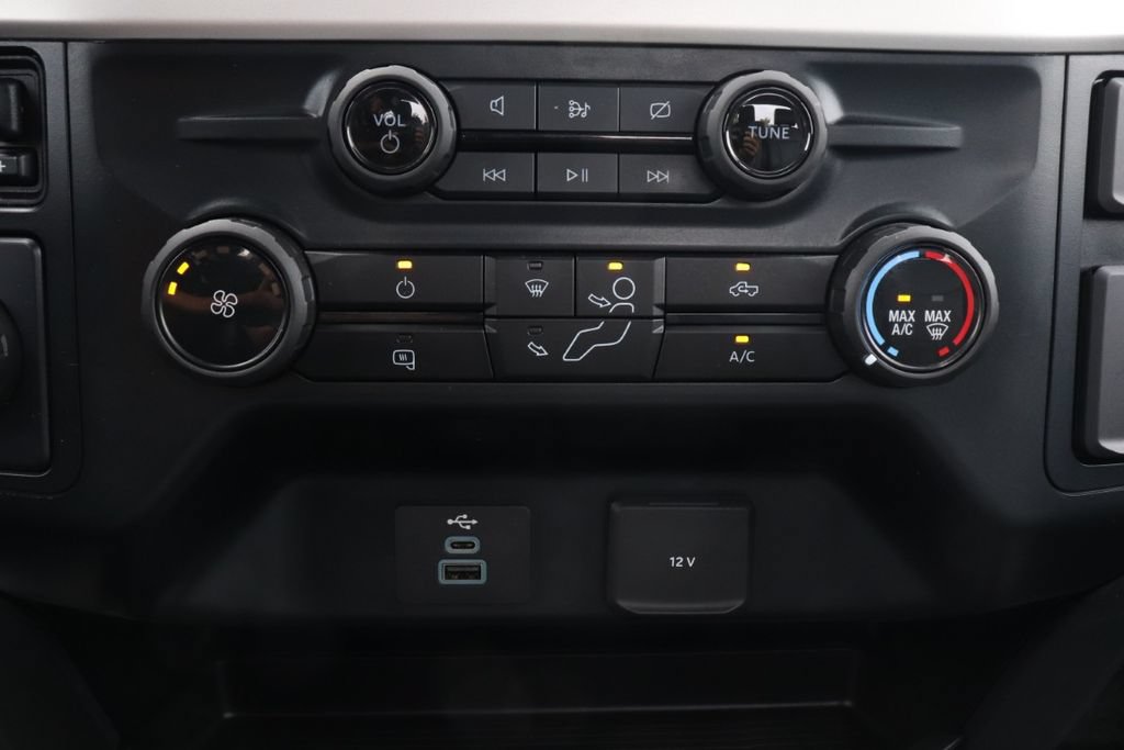 Used 2023 Ford F250 XL w/ XL Driver Assist Package RWD image 15