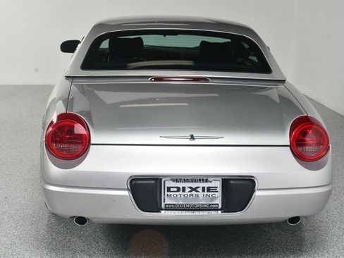 Used 2004 Ford Thunderbird RWD image 10