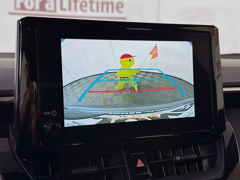 Used 2026 Toyota Corolla SE FWD image 5