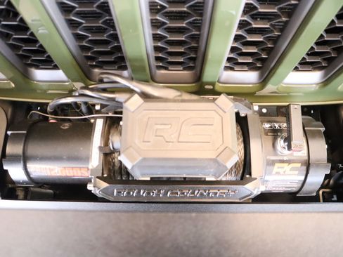 Used 2021 Jeep Gladiator Rubicon w/ Cold Weather Group image 20