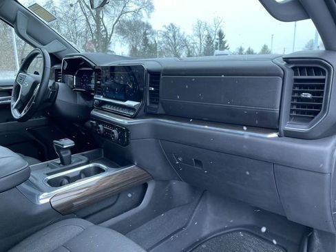 Used 2024 Chevrolet Silverado 1500 RST image 28