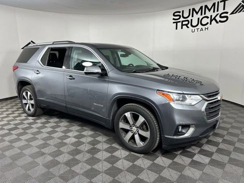 Used 2018 Chevrolet Traverse LT image 9