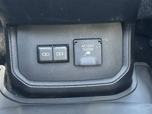 Certified 2022 Toyota Highlander Platinum image 20