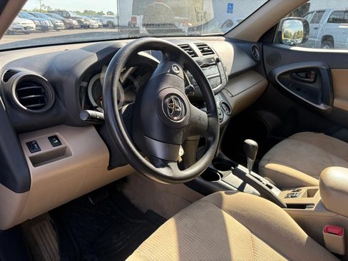 Used 2011 Toyota RAV4 4WD V6 w/ Tow Prep Pkg image 27