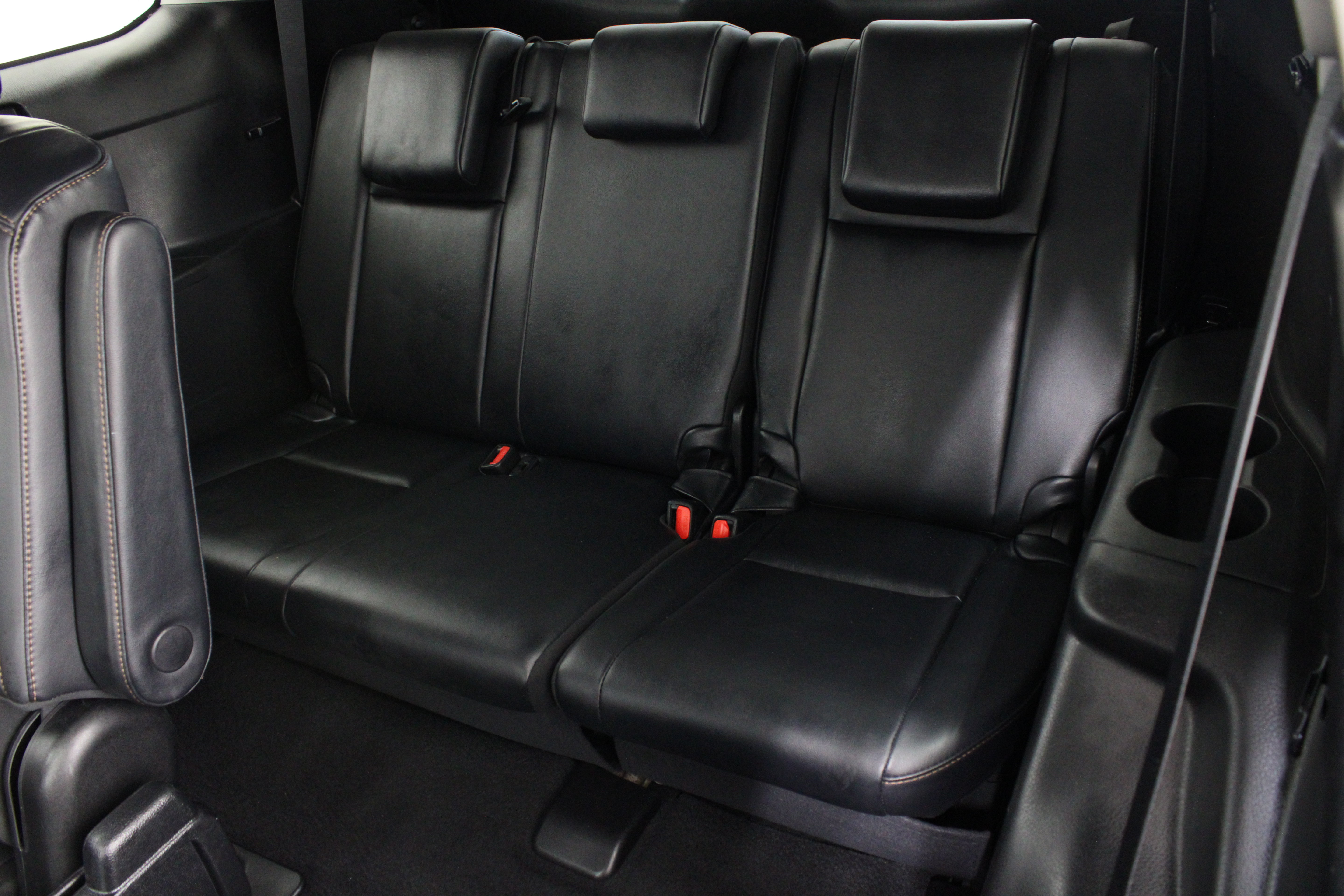 Used 2019 Toyota Highlander XLE FWD image 35
