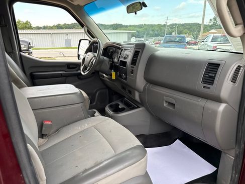 Used 2012 Nissan NV 2500 SV w/ Side Curtain Airbag Pkg RWD image 35